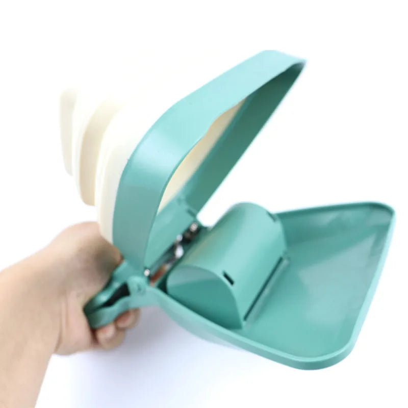 Collapsible Poop Scoop for Dogs